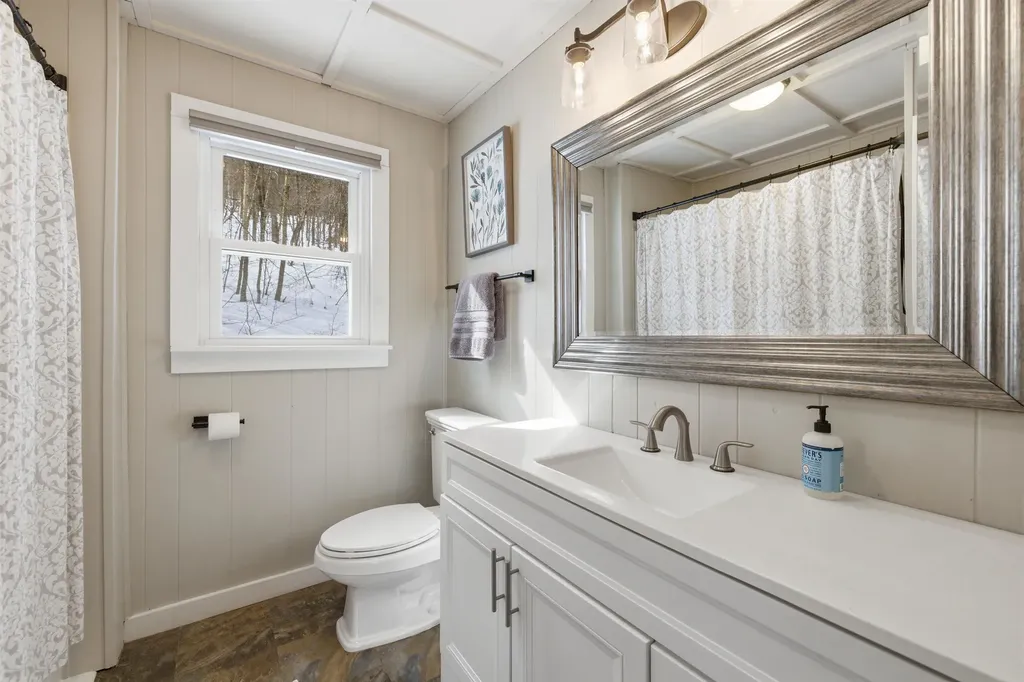 25 Hilltop Drive Newbury NH 03255