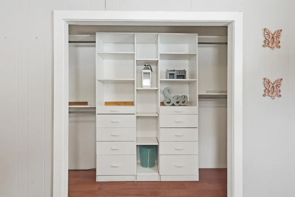 25 Hilltop Drive Newbury NH 03255