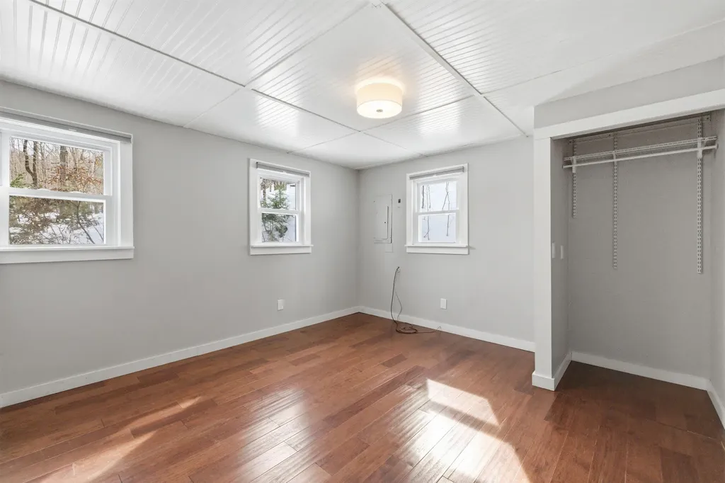 25 Hilltop Drive Newbury NH 03255