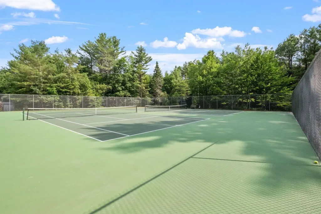 25 Hilltop Drive Newbury NH 03255