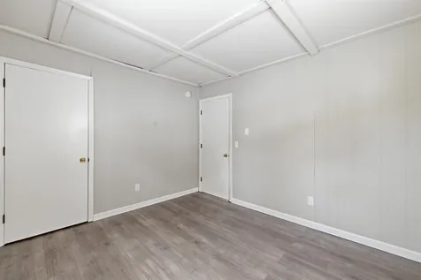 25 Hilltop Drive Newbury NH 03255