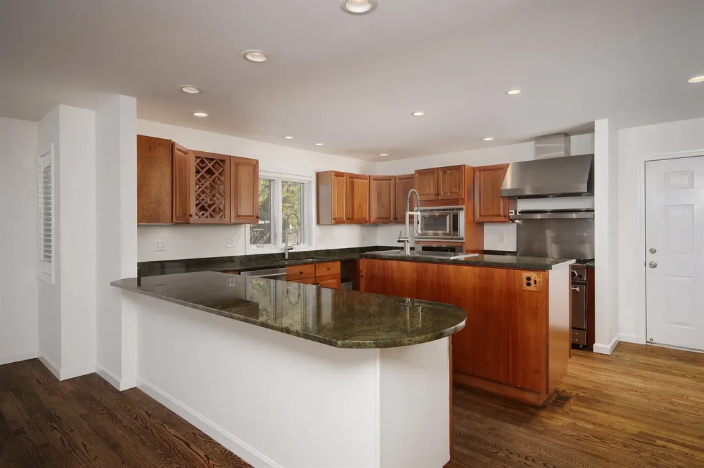 503 Cushing Road Newmarket NH 03857