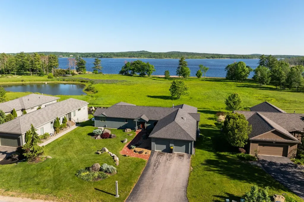 503 Cushing Road Newmarket NH 03857