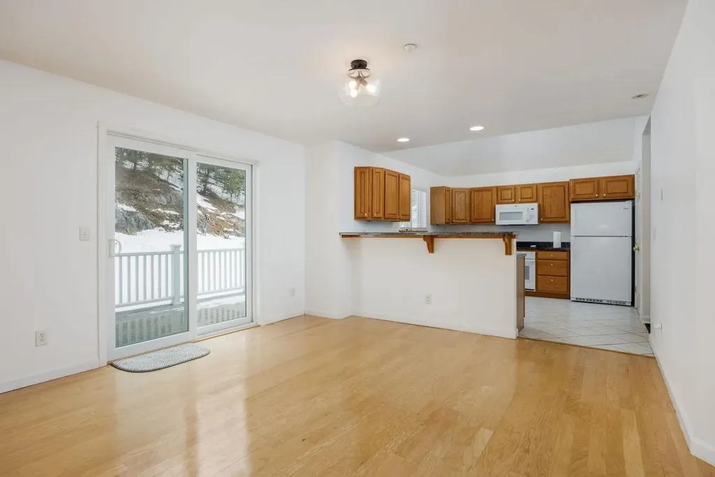 78 Apple Blossom Drive Lebanon NH 03784