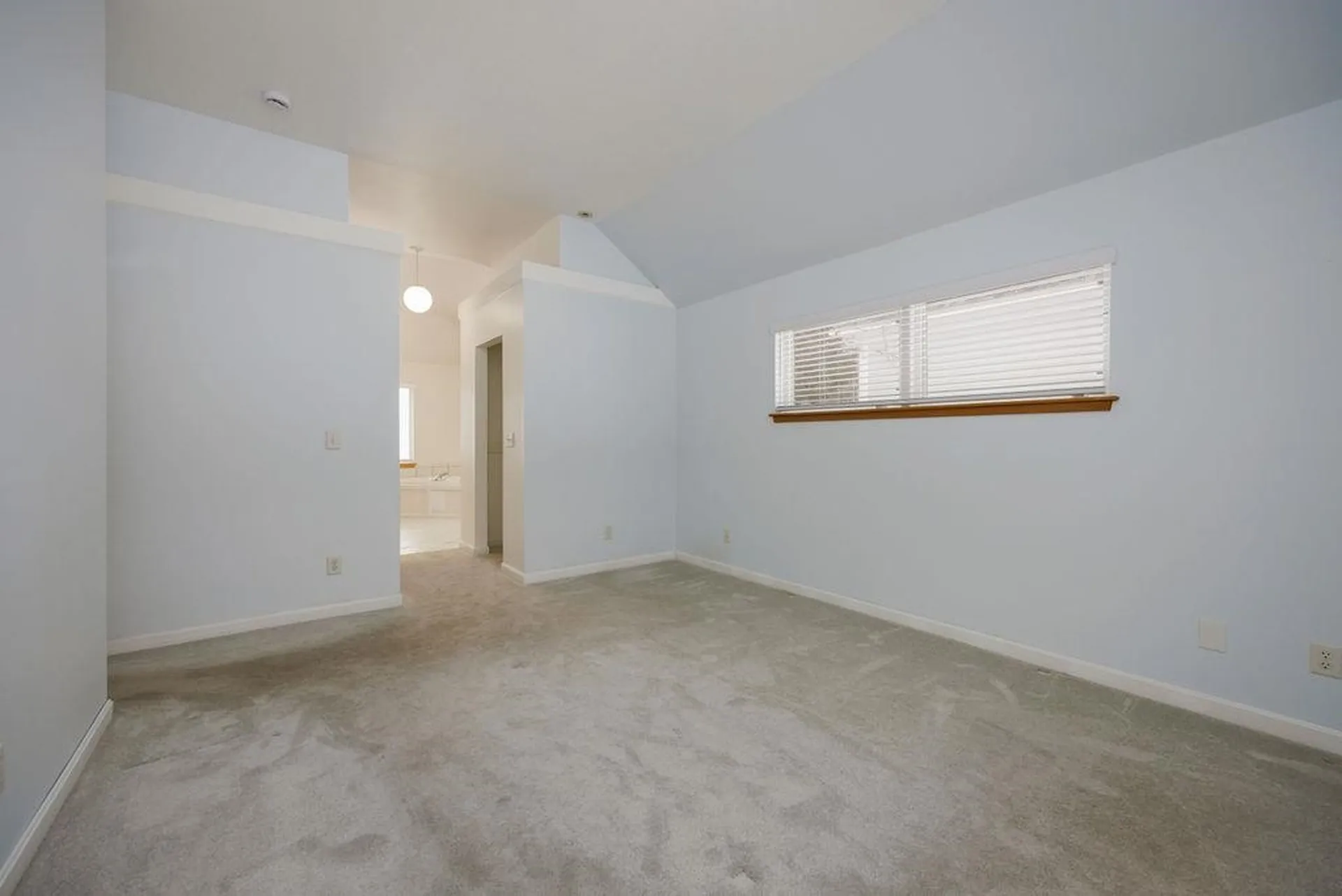78 Apple Blossom Drive Lebanon NH 03784