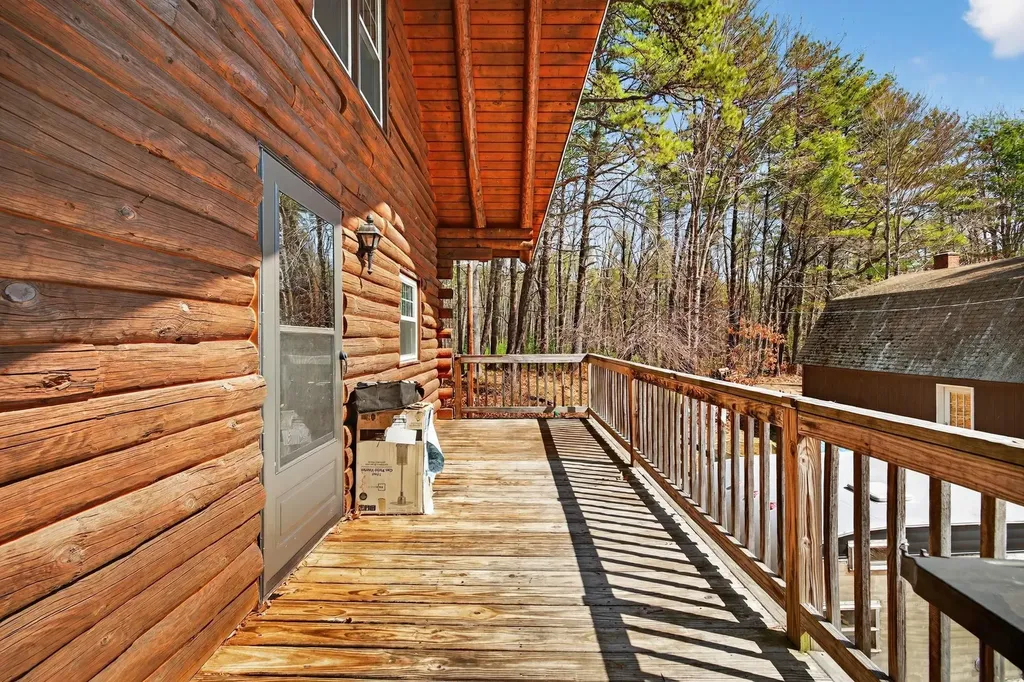 21 Langs Lane Newmarket NH 03857