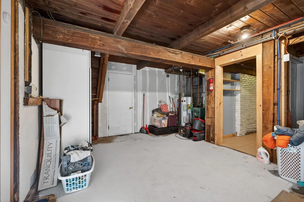 21 Langs Lane Newmarket NH 03857