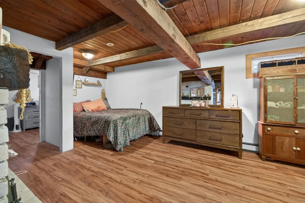 21 Langs Lane Newmarket NH 03857