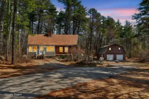 21 Langs Lane Newmarket NH 03857