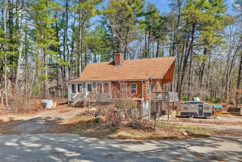 21 Langs Lane Newmarket NH 03857