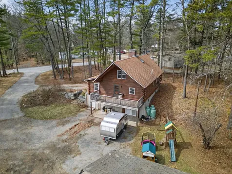 21 Langs Lane Newmarket NH 03857