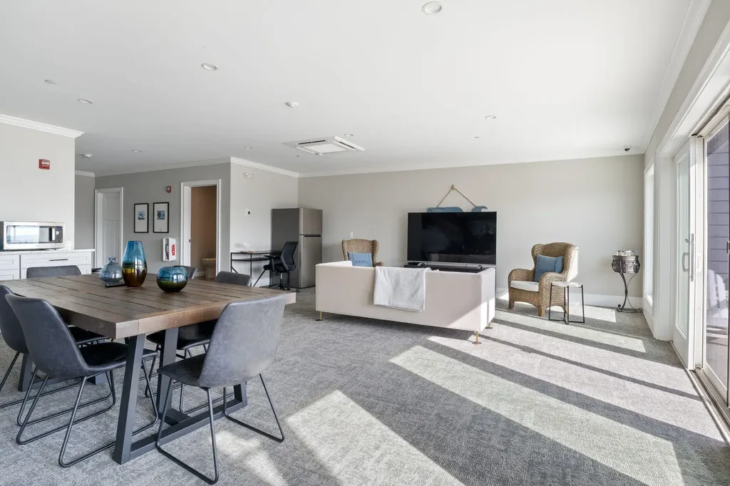 535 Ocean Boulevard Hampton NH 03842