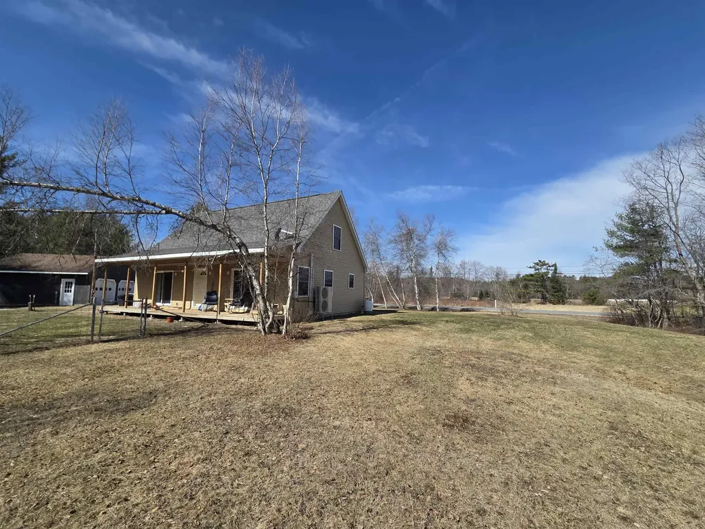 49 Prescott Hill Road Grafton NH 03240