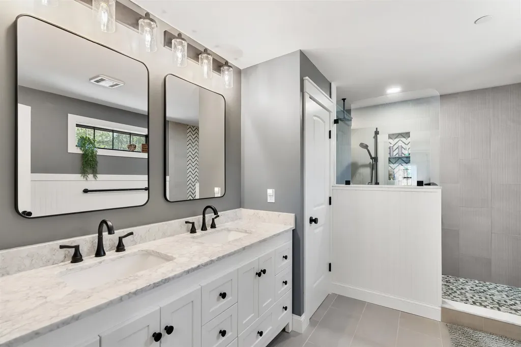 126 Grimstone Drive Belmont NH 03220