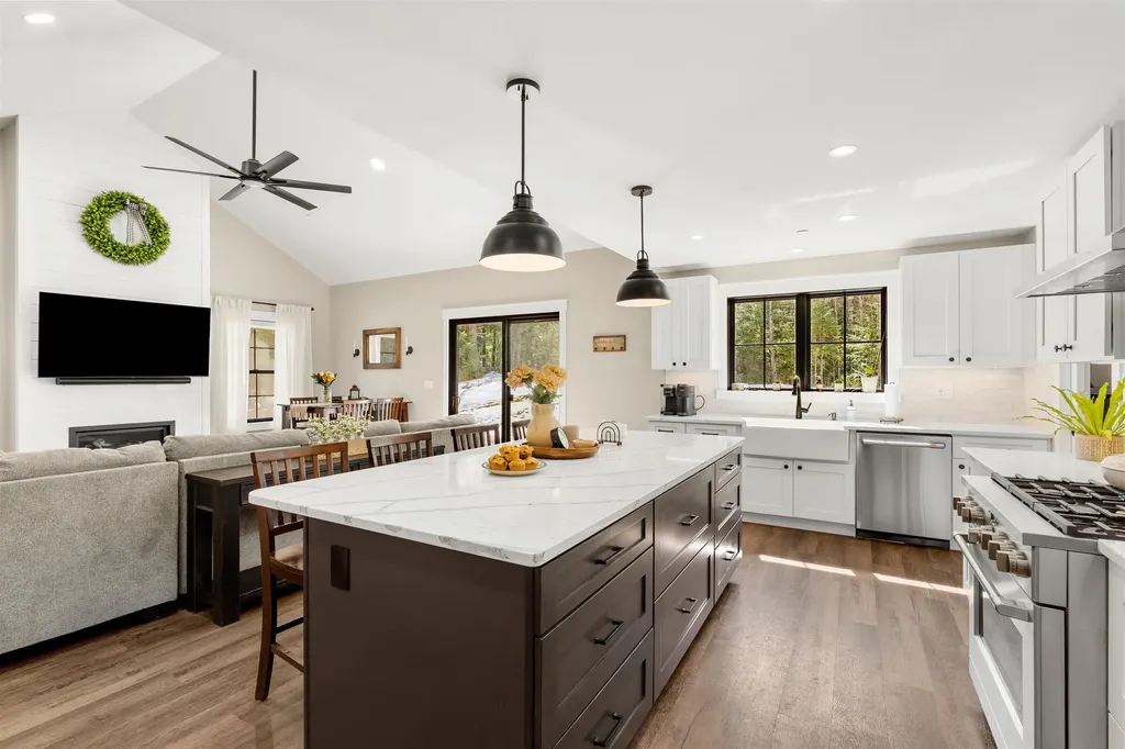 126 Grimstone Drive Belmont NH 03220