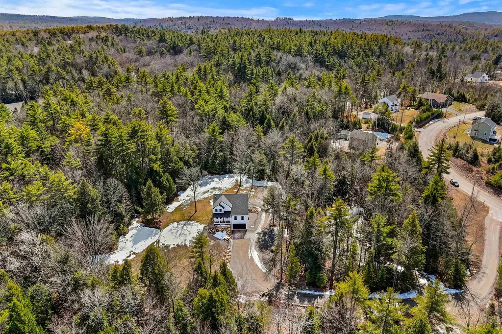 126 Grimstone Drive Belmont NH 03220