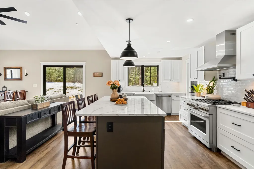 126 Grimstone Drive Belmont NH 03220