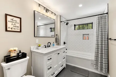 126 Grimstone Drive Belmont NH 03220