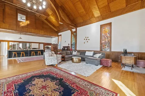 42 Maple Street Bethlehem NH 03574