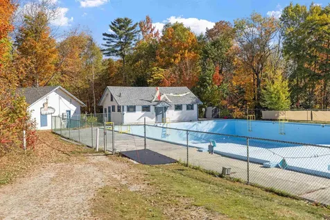 42 Maple Street Bethlehem NH 03574