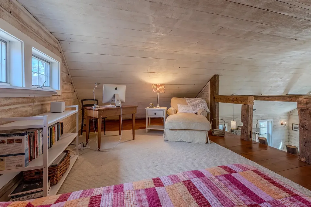 384 Alden Road Sunderland VT 05250