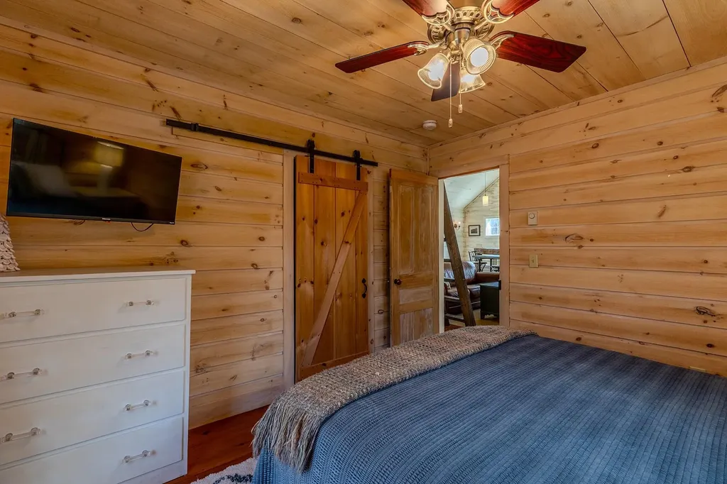 384 Alden Road Sunderland VT 05250