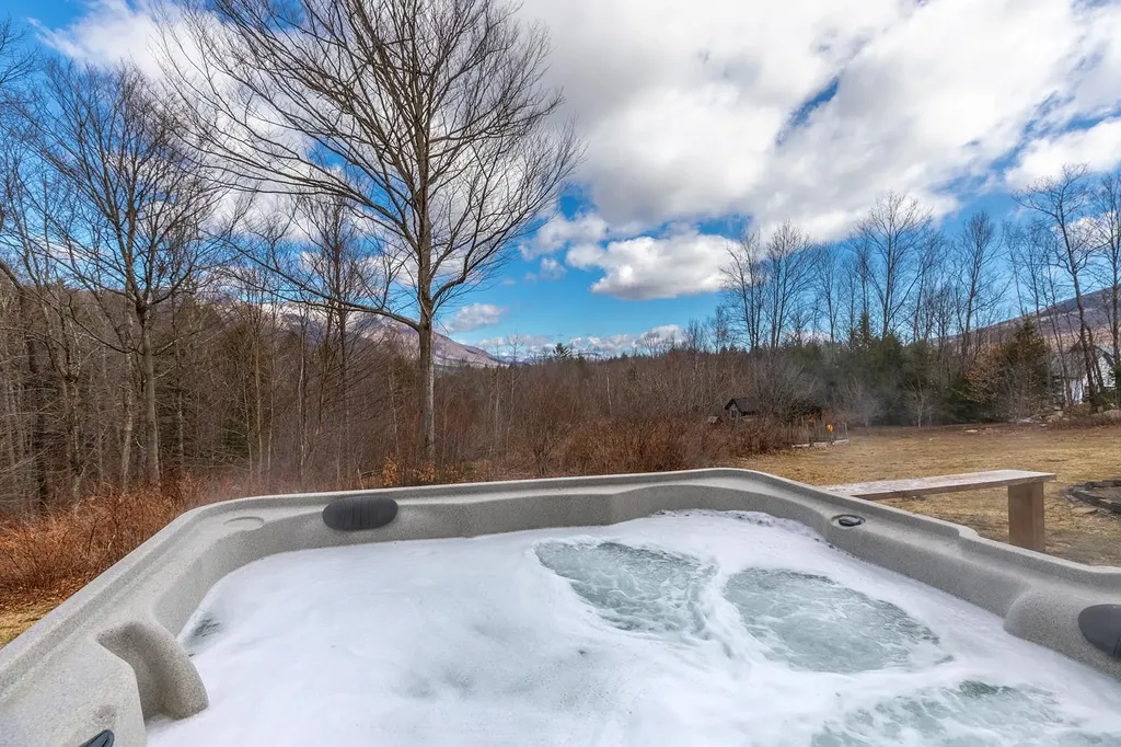 384 Alden Road Sunderland VT 05250