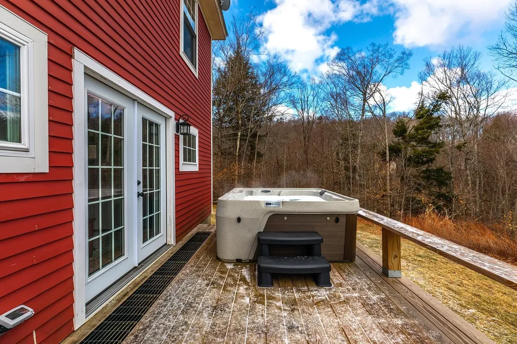 384 Alden Road Sunderland VT 05250