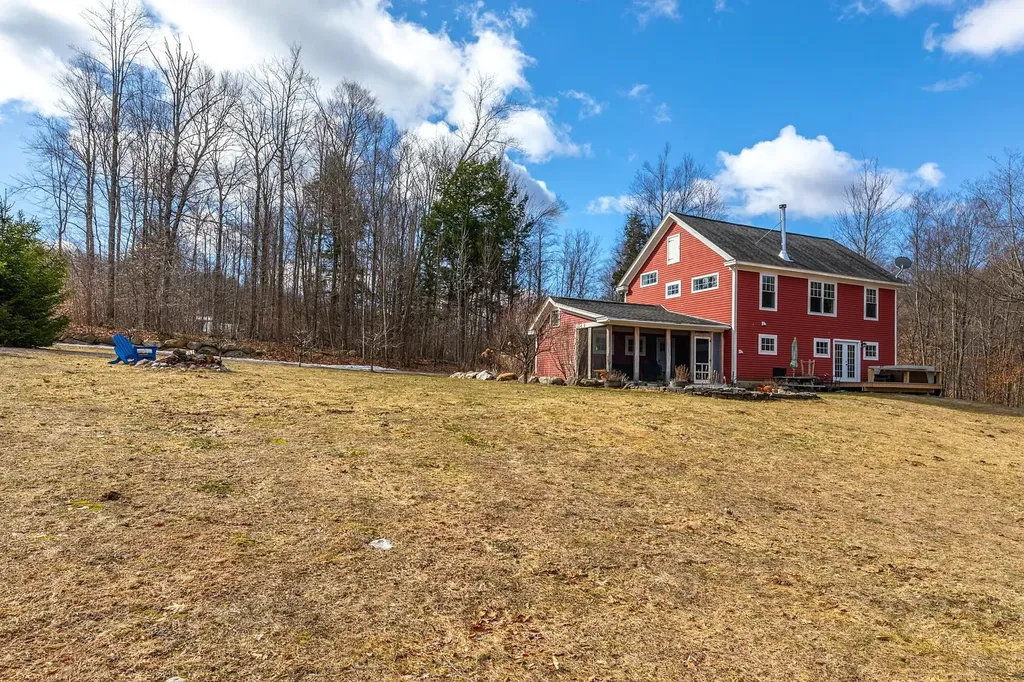 384 Alden Road Sunderland VT 05250