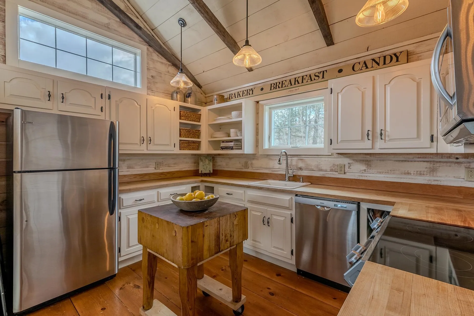 384 Alden Road Sunderland VT 05250