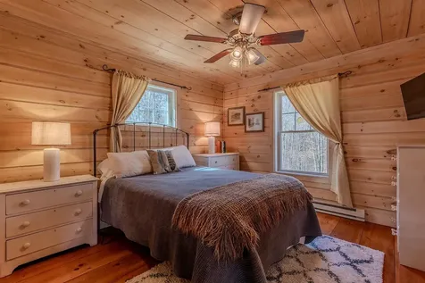 384 Alden Road Sunderland VT 05250
