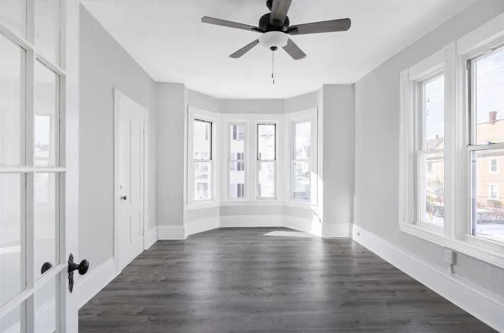 259 Notre Dame Avenue Manchester NH 03102