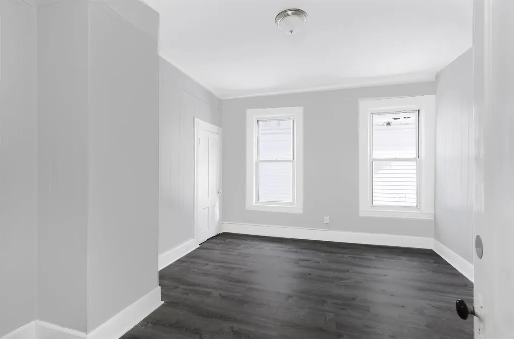 259 Notre Dame Avenue Manchester NH 03102