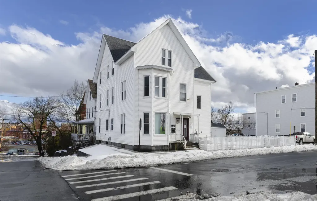 259 Notre Dame Avenue Manchester NH 03102