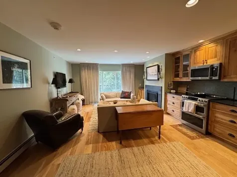 251 Mountainside Drive Warren VT 05674