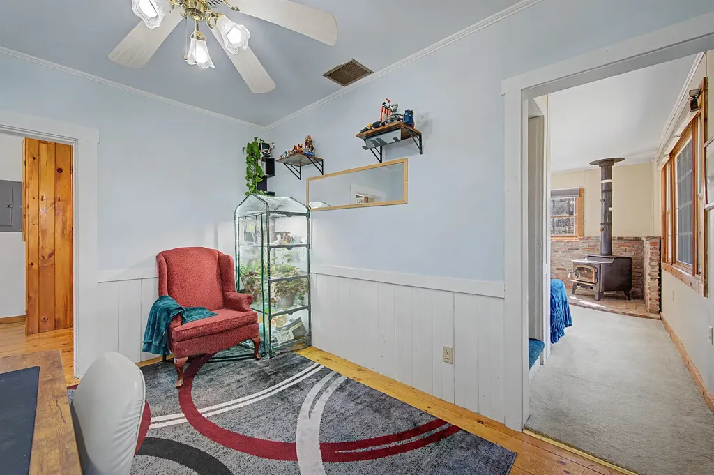 48 Bradford Road Sunapee NH 03782