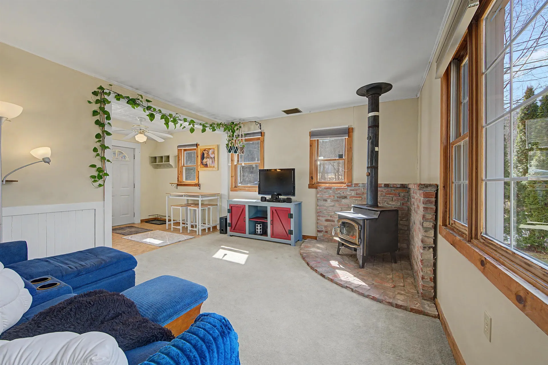 48 Bradford Road Sunapee NH 03782