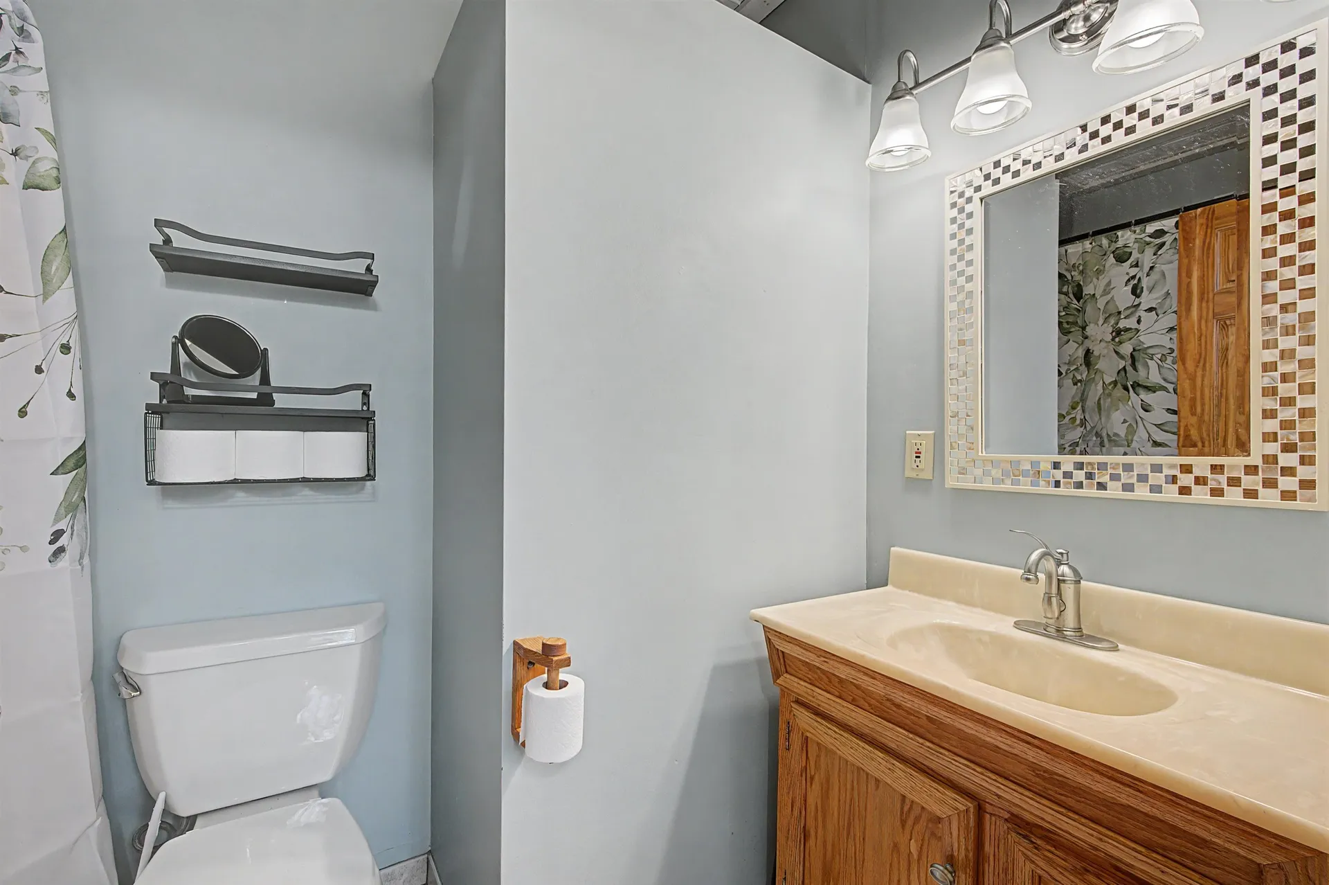 48 Bradford Road Sunapee NH 03782