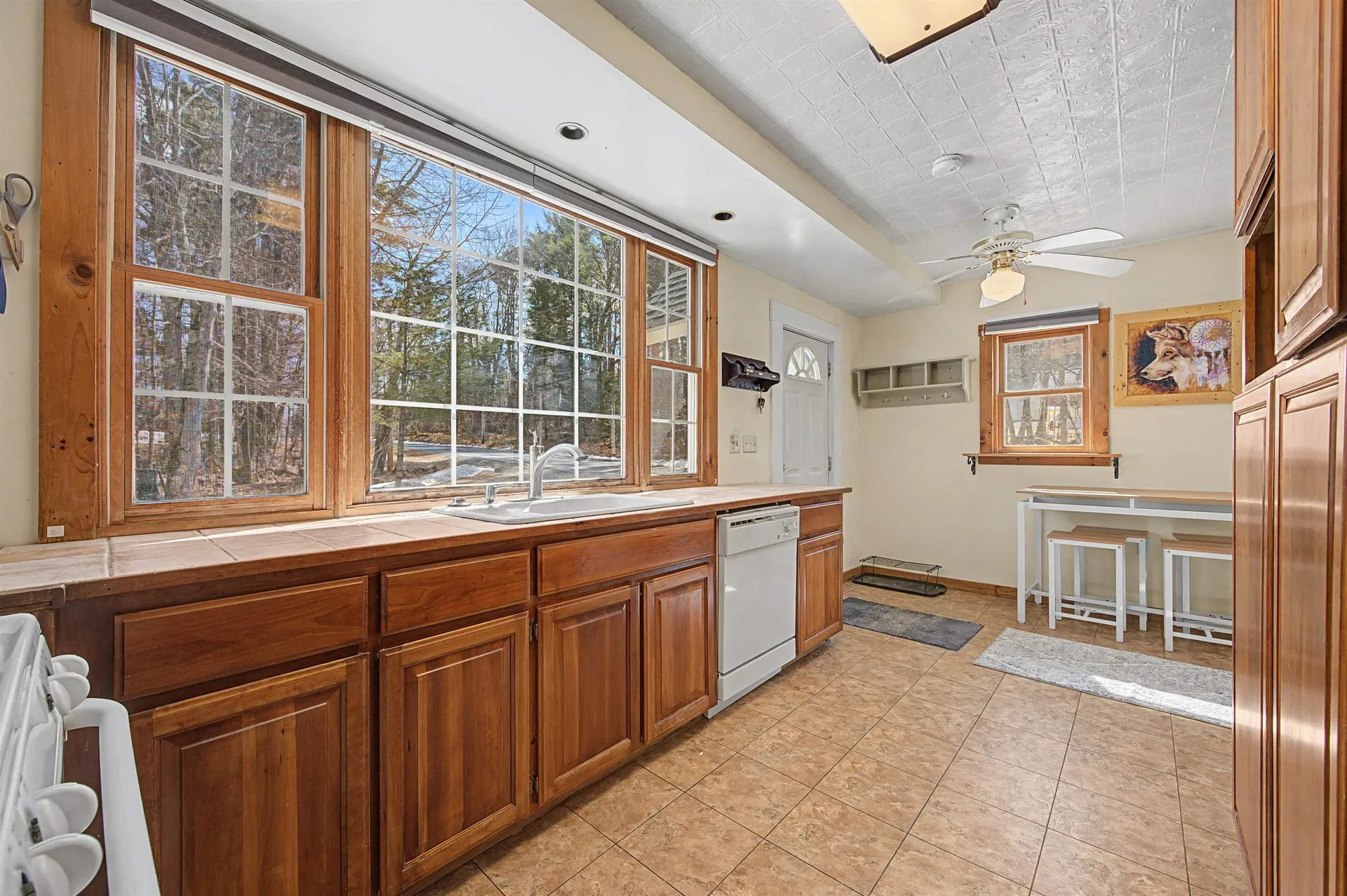 48 Bradford Road Sunapee NH 03782