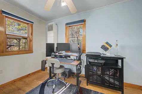 48 Bradford Road Sunapee NH 03782