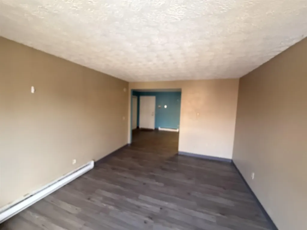 64 Dunbarton Road Manchester NH 03102