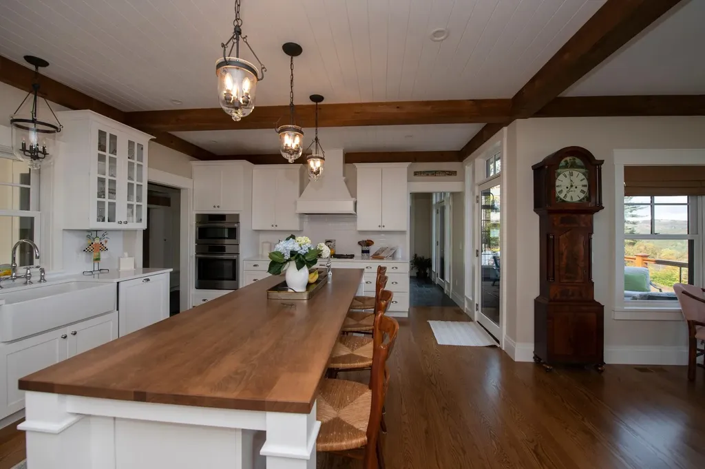 68 Ridge Road Ashland NH 03217