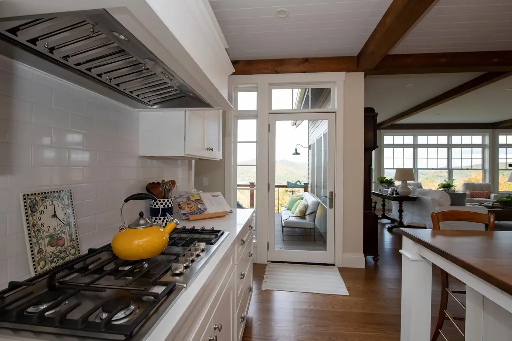 68 Ridge Road Ashland NH 03217