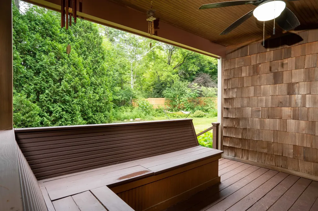 1649 East Manchester Road Manchester VT 05255