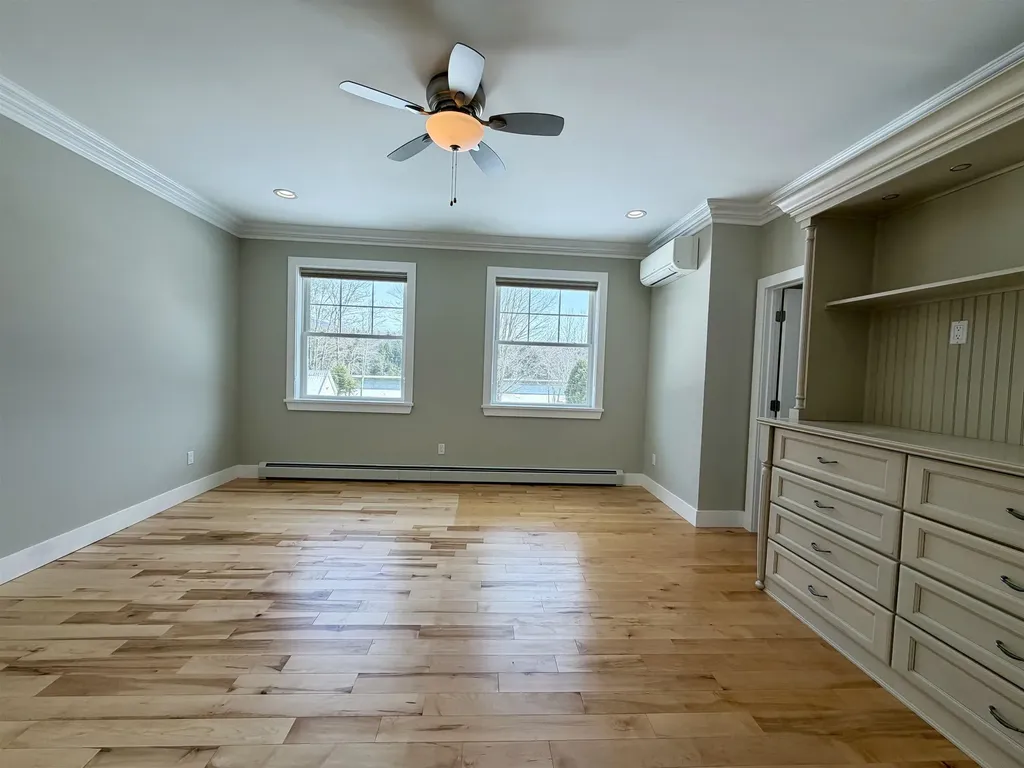 26 Shore Road Milton VT 05468