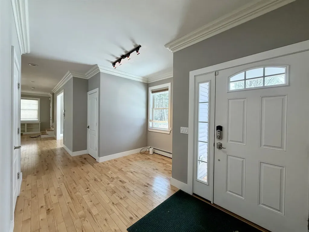 26 Shore Road Milton VT 05468
