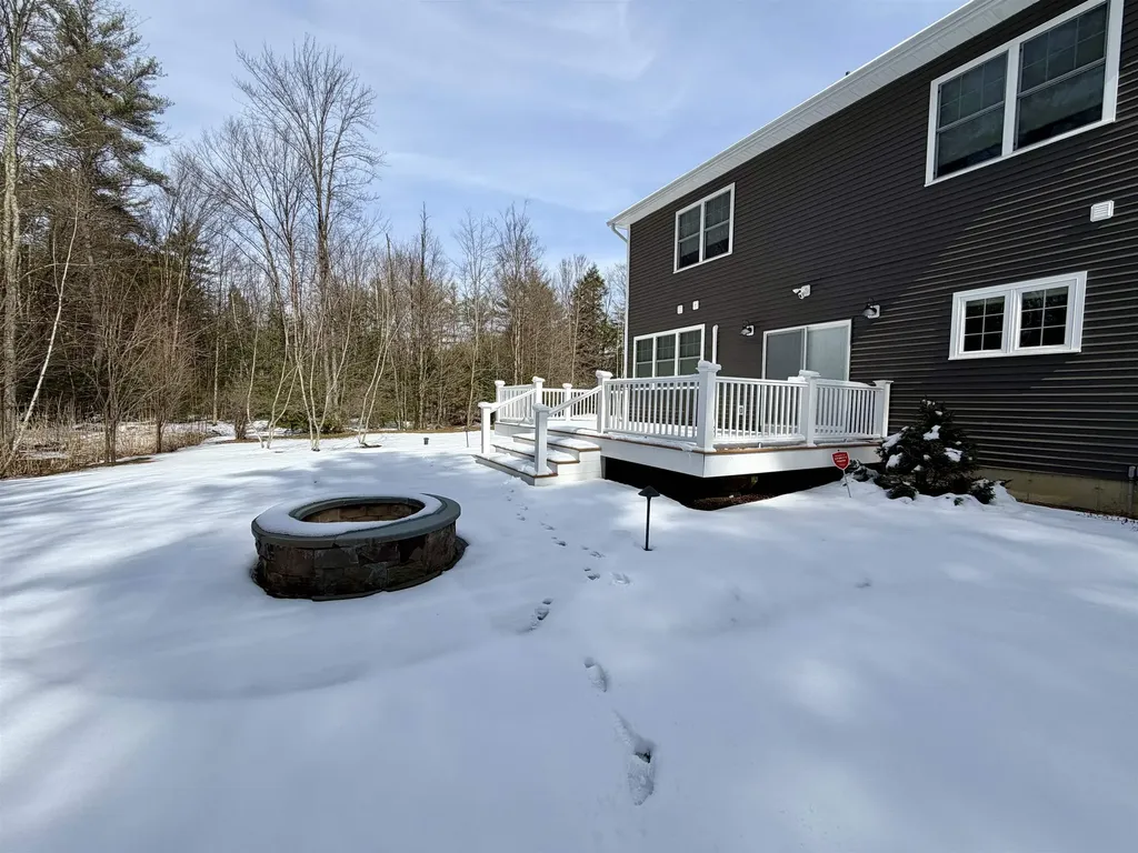 26 Shore Road Milton VT 05468