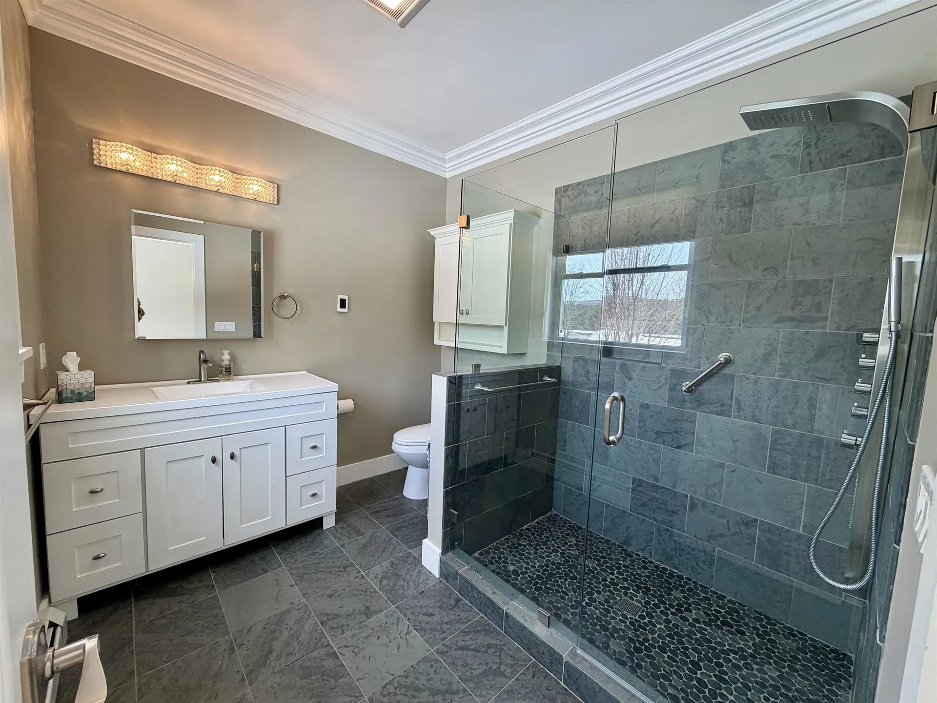 26 Shore Road Milton VT 05468
