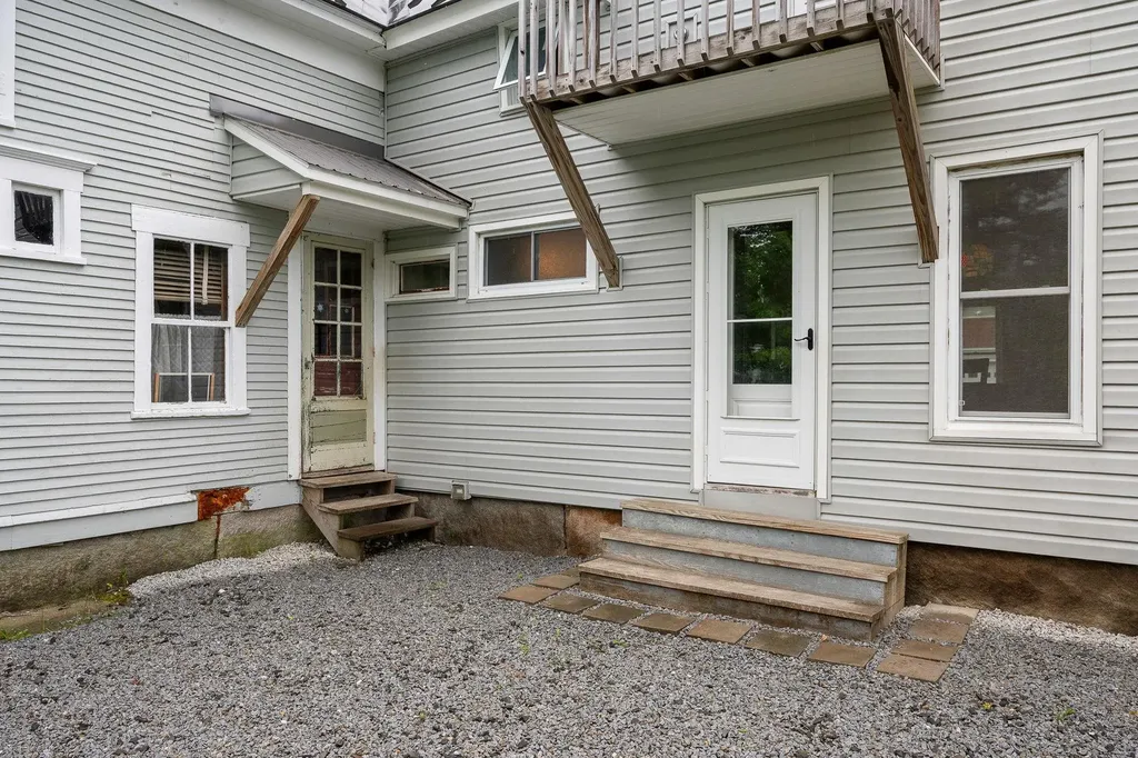 11 Summer Street Barre Town VT 05649