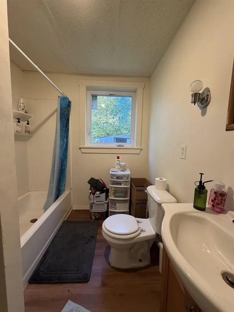 37 Dee Haven Lane Sharon VT 05065